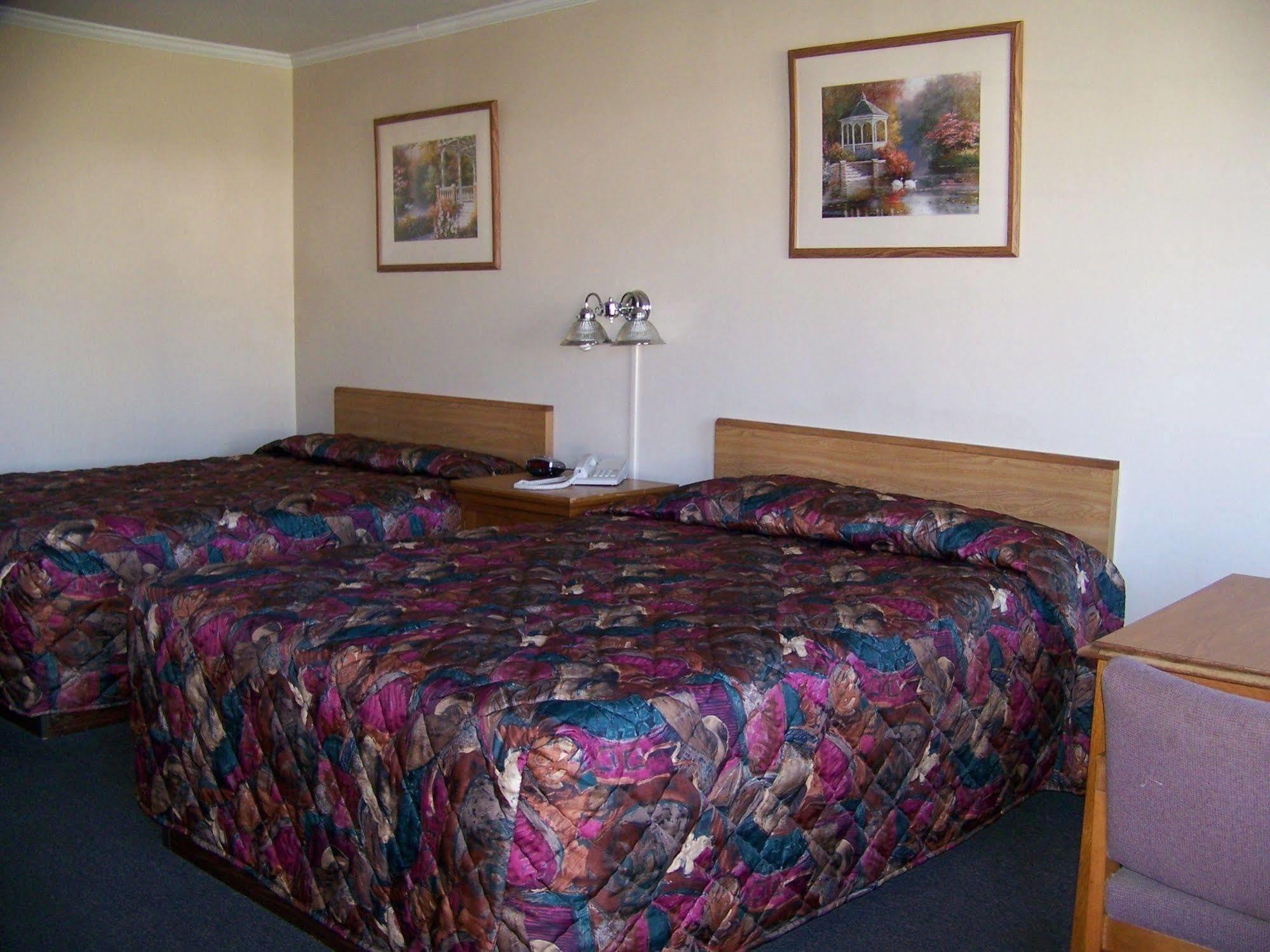 Emerald Sands Inn Milton Zimmer foto